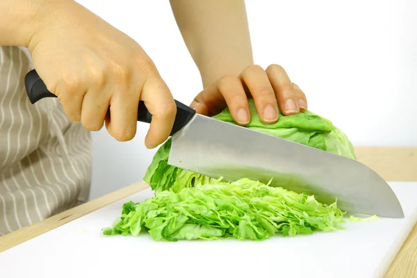 Cutting cabbage　 — Stock Photo, Image